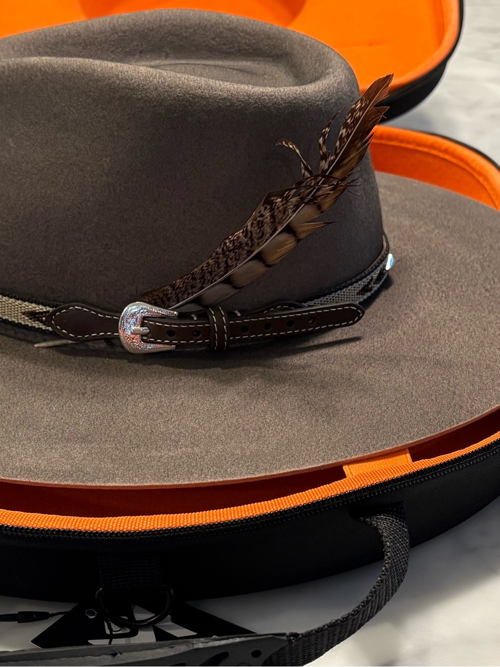 UNISEX American Hat Makers Wool Hat + Hardshell Travel Case SM